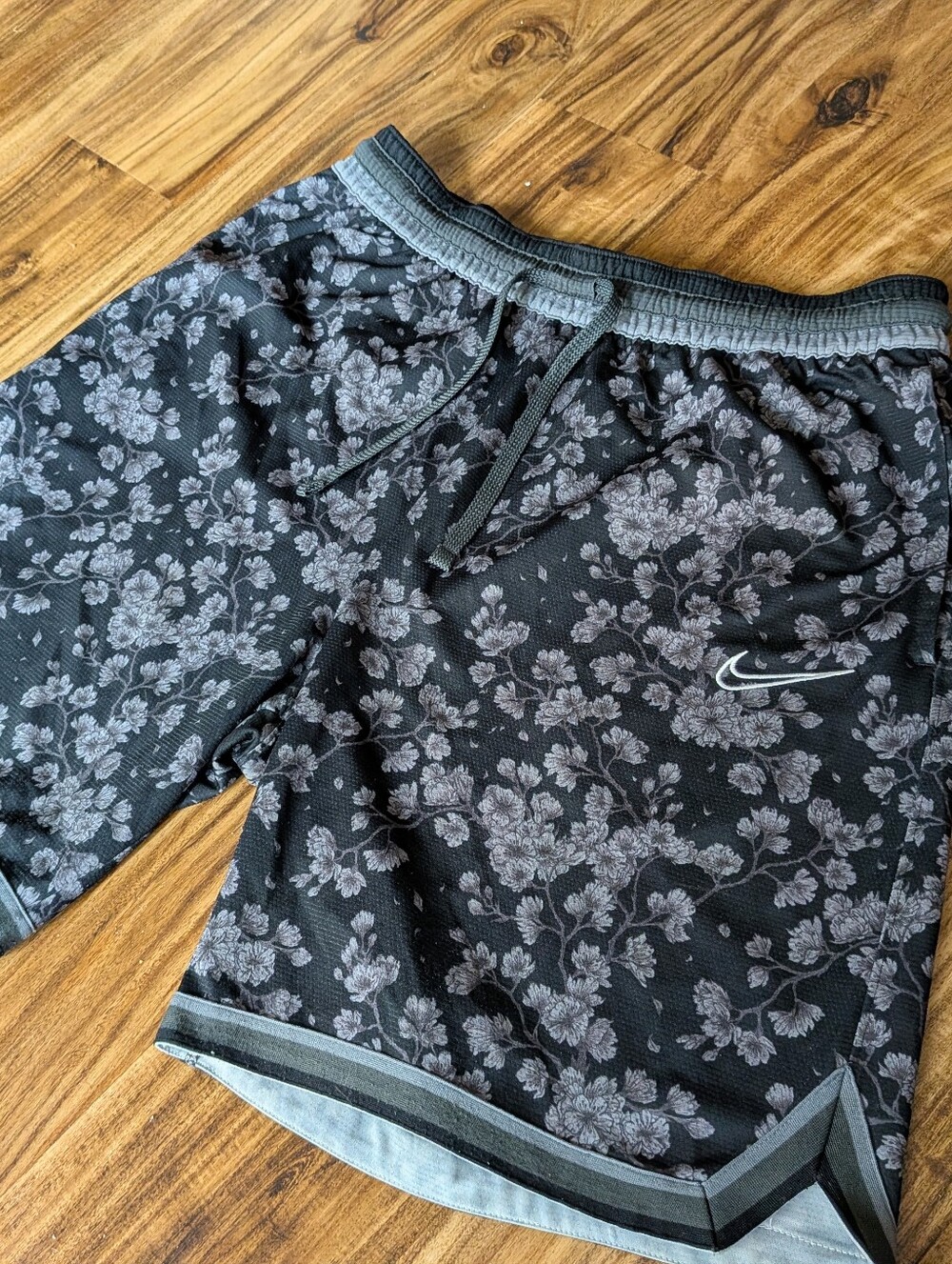Rare Nike DNA Floral Cherry Blossom Shorts